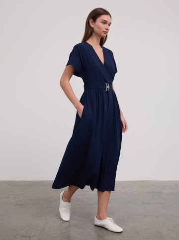 BGN Kleid in Dunkelblau