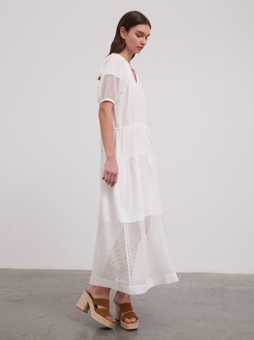 BGN Kleid in Weiß