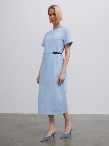 BGN Kleid in Hellblau