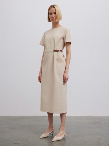 BGN Kleid in Beige