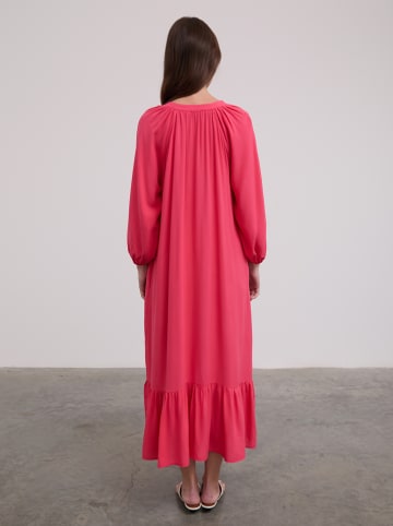 BGN Kleid in Pink