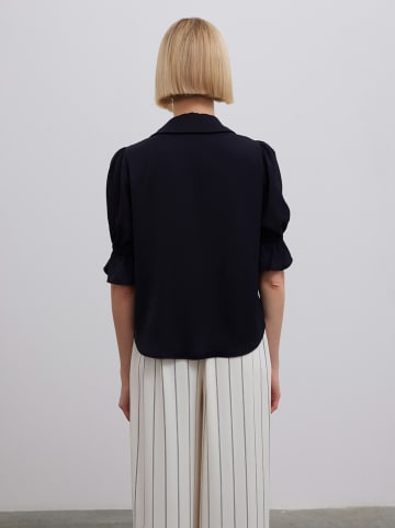 BGN Bluse in Schwarz
