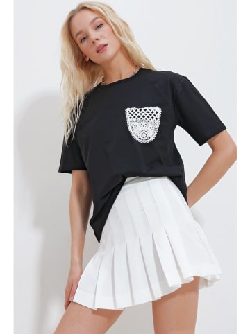 Trend Alacati Shirt in Schwarz