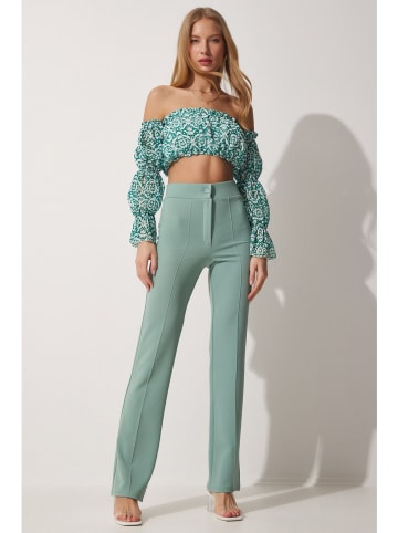 Happiness Istanbul Hose in Mint