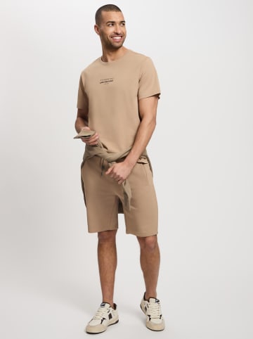 Cross Jeans Shorts in Beige