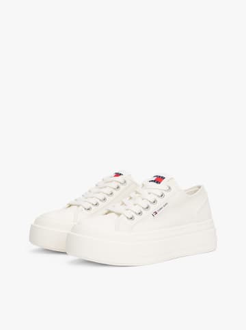 Tommy Hilfiger Shoes Sneakers in Creme