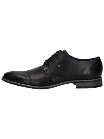 Bugatti Leder-Schnürschuhe in Schwarz