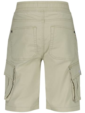 Vingino Cargoshorts in Hellgrün