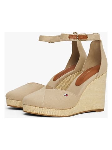Tommy Hilfiger Shoes Keilpumps in Beige