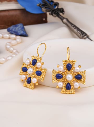 L'Atelier de Gaia Pozłacane kolczyki z perłami i lapis lazuli
