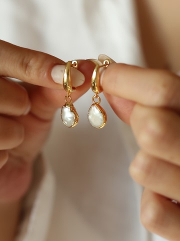 L'Atelier de Gaia Vergulde oorringen met parels