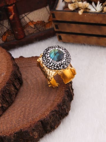 L'Atelier de Gaia Vergold. Ring mit Edelsteinen