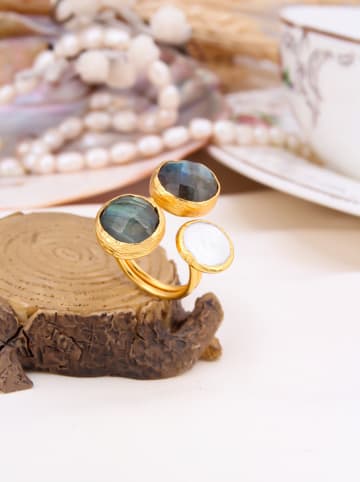 L'Atelier de Gaia Vergold. Ring mit Edelsteinen und Perle