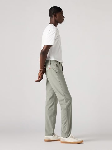 Levi's Spodnie chino w kolorze zielonym