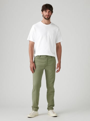 Levi's Chino in Khaki