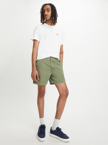 Levi's Shorts in Khaki
