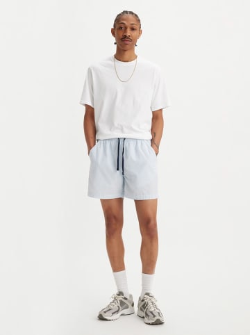 Levi's Szorty w kolorze błękitnym