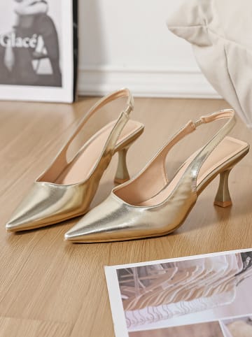 Sixth Sens Slingpumps in Gold