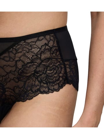Triumph Figi high waist w kolorze czarnym