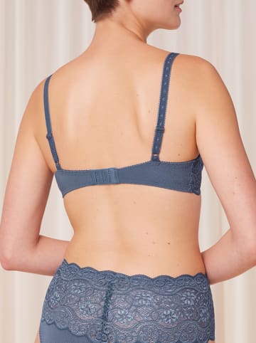 Triumph Beugelbeha blauw