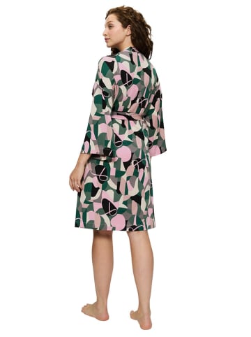 Triumph Kleid in Grün/ Rosa