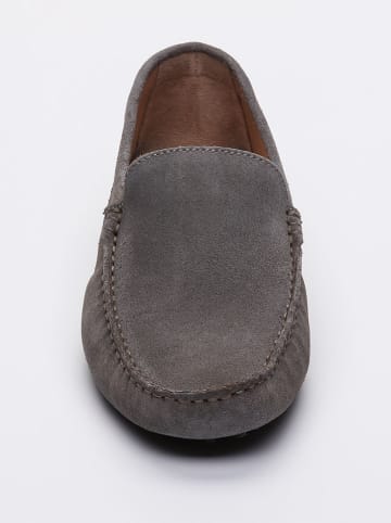 CHARLES & SMITH Leren mocassins "Lenny" grijs