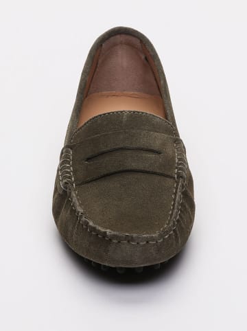 CHARLES & SMITH Leren mocassins "Thandie" kaki