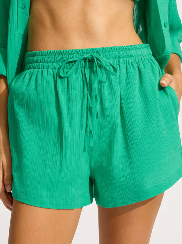 Seafolly Shorts in Grün