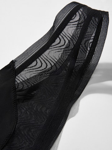 Passionata String "Romane" in Schwarz