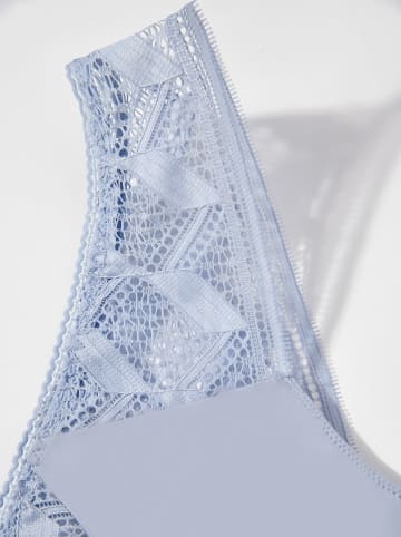 Passionata String "Scarlett" in Hellblau