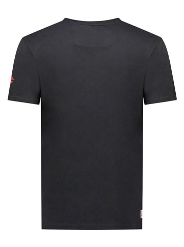 Canadian Peak Shirt "Jofoteneak" in Schwarz