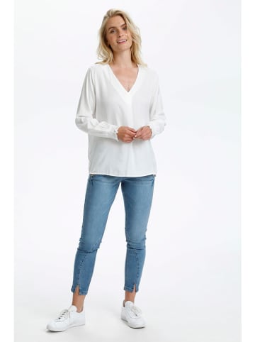 Cream Blouse wit
