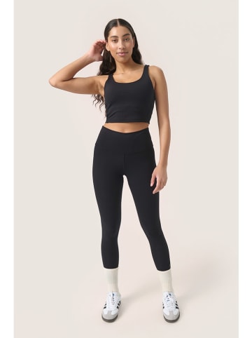 Soaked in Luxury Top zwart