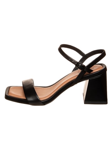 Tamaris Leder-Sandalen in Schwarz