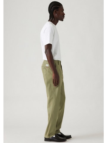 Levi's Chino in Oliv