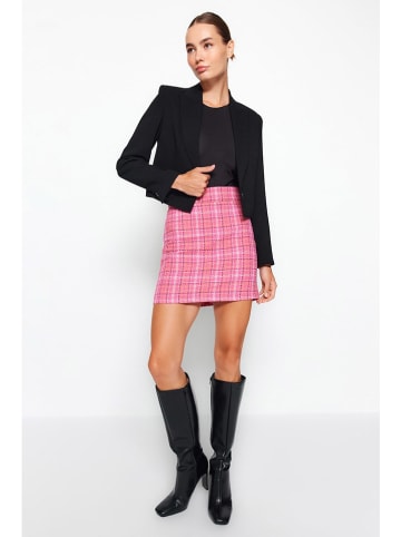 trendyol Rock in Pink