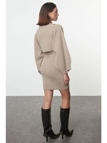 trendyol Gebreide jurk beige