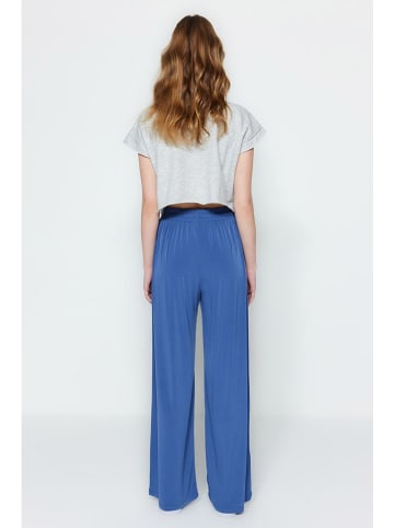 trendyol Hose in Blau