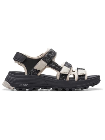 Clarks Sandalen "ATL Trek Sun" in Schwarz/ Beige