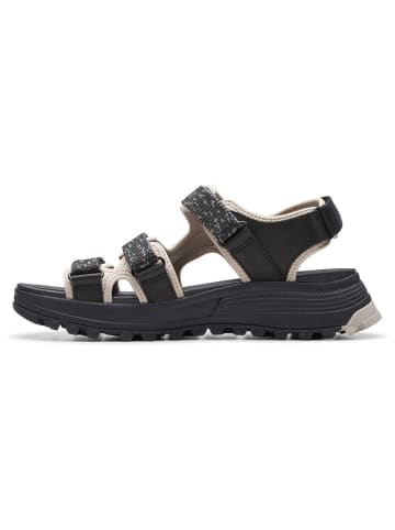 Clarks Sandalen "ATL Trek Sun" in Schwarz/ Beige