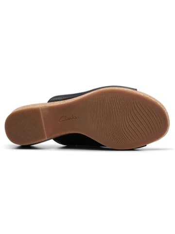 Clarks Skórzane klapki "Giselle Orchid" w kolorze czarnym