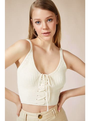 trendyol Stricktop in Creme