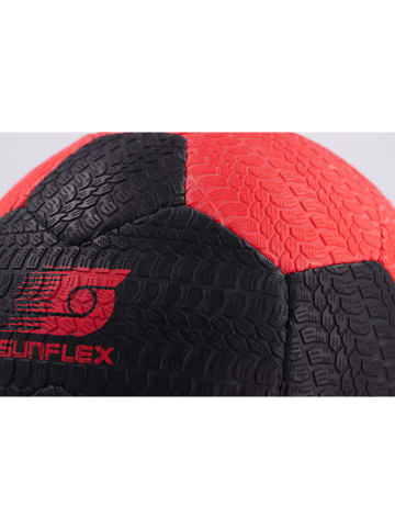 Sunflex Outdoor-Fußball "Streetsockerball" in Schwarz/ Rot