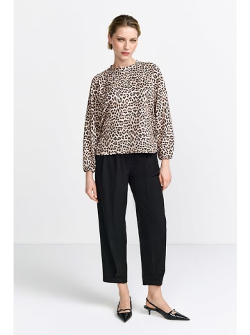Rich & Royal Sweatshirt in Beige