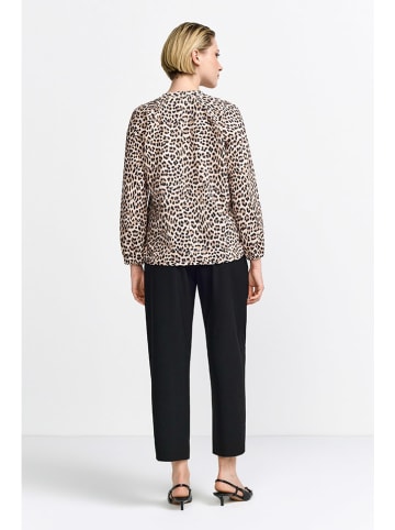 Rich & Royal Sweatshirt in Beige