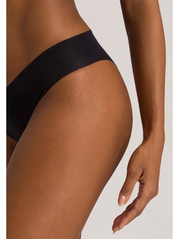 Hanro Slip in Schwarz