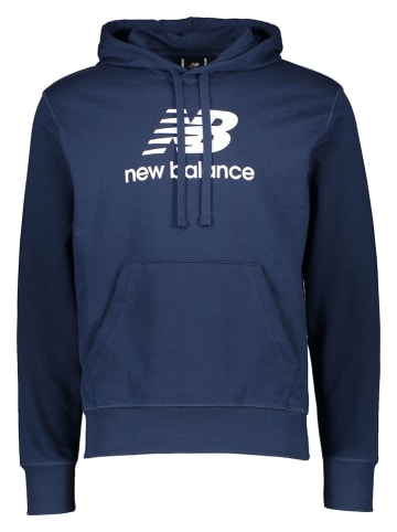 New Balance Hoodie "Essentials Stacked" in Dunkelblau