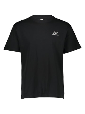 New Balance Shirt "Uni-ssentials" in Schwarz