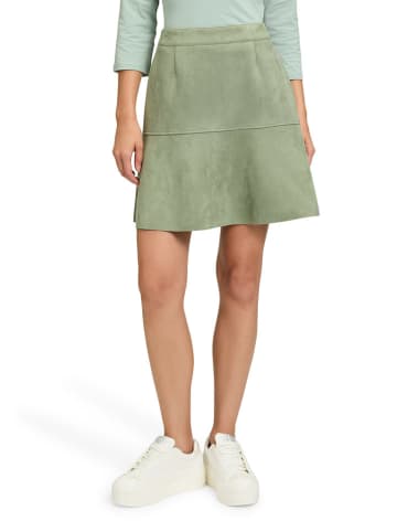 CARTOON Rok groen