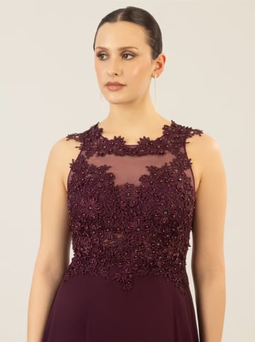 APART Kleid in Bordeaux